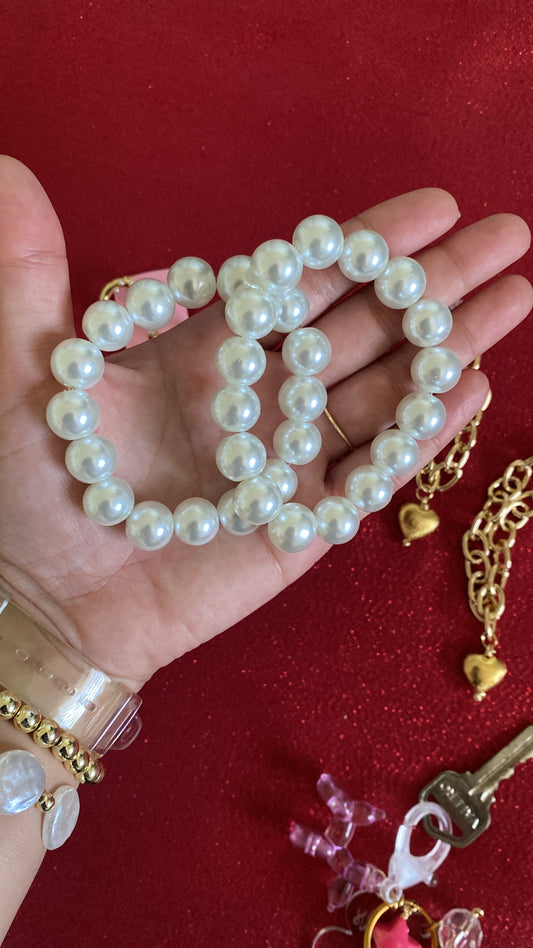 Giant Pearls Bracelet